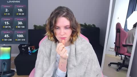 Adel online show from 12/14/25, 07:47