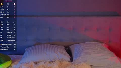 Sofia online show from 02/01/25, 12:40