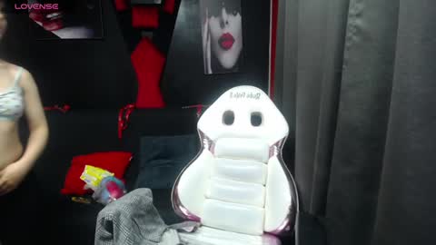 Snapshot of sailor_moon07 chatting on 01/30/25, 10:08 sailor online show from 01/30/25, 10:08