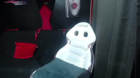 Snapshot of sailor_moon07 chatting on 02/01/25, 03:19 sailor online show from 02/01/25, 03:19