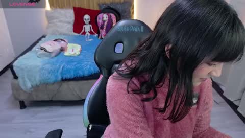 Snapshot of sailor_moon07 chatting on 10/10/25, 05:28 sailor online show from 10/10/25, 05:28