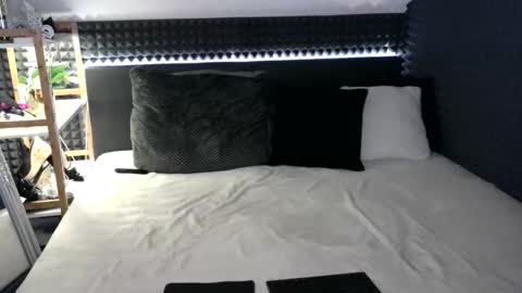 sailormoon40 online show from 02/27/26, 06:02