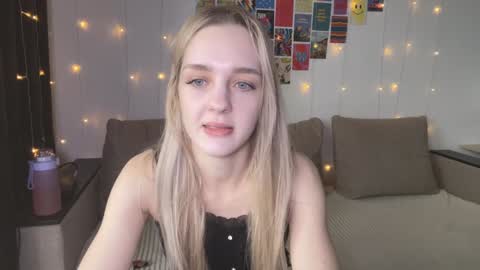 Snapshot of sailormoon666_ chatting on 02/01/25, 09:11 Sofia online show from 02/01/25, 09:11