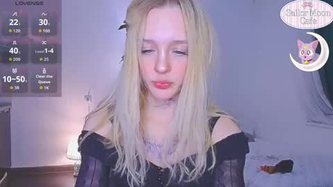 Sofia online show from 04/12/26, 10:26