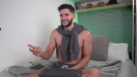 saimon  online show from 12/22/24, 01:55