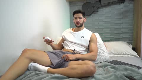 saimon  online show from 01/11/25, 06:33