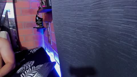 Snapshot of sainix_ chatting on 01/10/25, 02:25 sainix_ online show from 01/10/25, 02:25