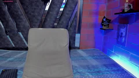 Snapshot of sainix_ chatting on 03/11/25, 02:10 sainix_ online show from 03/11/25, 02:10