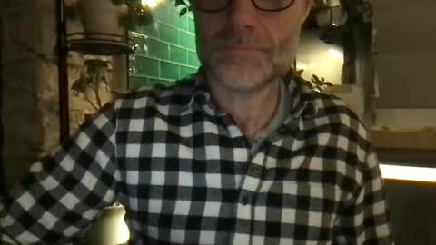 saint009 online show from 04/15/26, 08:20