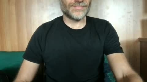 Snapshot of saint009 chatting on 06/24/26, 10:47 saint009 online show from 06/24/26, 10:47