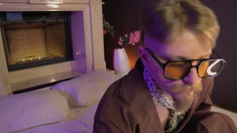 saint__vicious online show from 03/04/25, 12:12