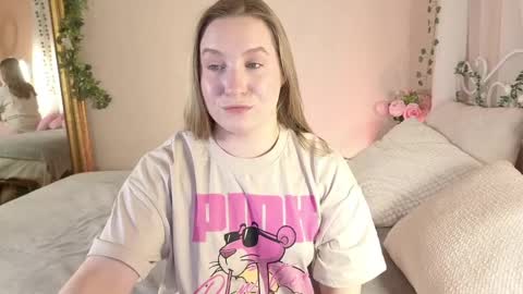 Snapshot of saint_trisha chatting on 04/02/26, 08:17 Trisha online show from 04/02/26, 08:17