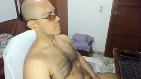 Snapshot of saintedy01 chatting on 06/13/26, 05:00 saintedy01 online show from 06/13/26, 05:00