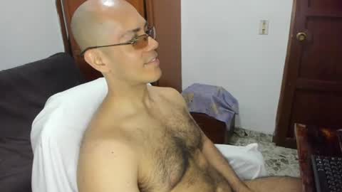 Snapshot of saintedy01 chatting on 07/24/26, 12:47 saintedy01 online show from 07/24/26, 12:47