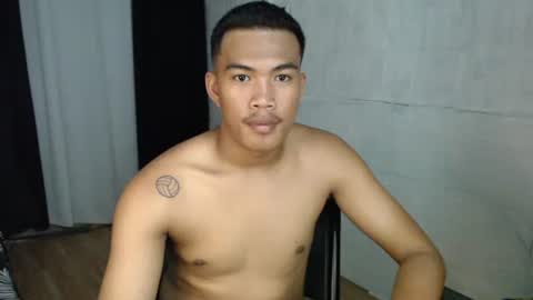 Snapshot of saj_taylor chatting on 10/04/25, 01:09 Taylor online show from 10/04/25, 01:09