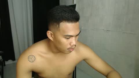 Snapshot of saj_taylor chatting on 11/05/25, 04:18 Taylor online show from 11/05/25, 04:18