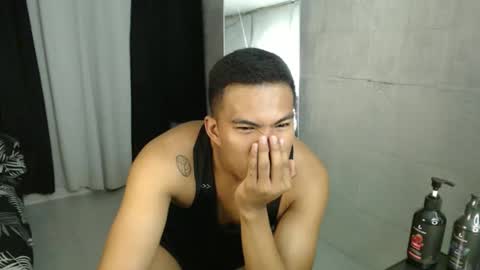 Snapshot of saj_taylor chatting on 11/12/25, 07:20 Taylor online show from 11/12/25, 07:20