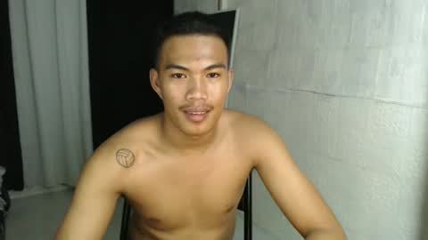 Snapshot of saj_taylor chatting on 11/25/25, 02:50 Taylor online show from 11/25/25, 02:50