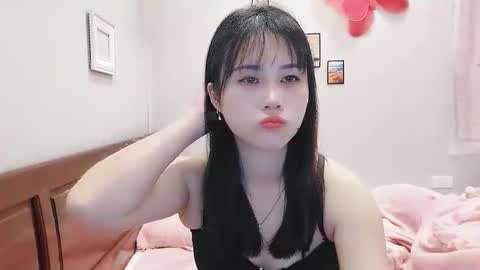 Snapshot of saki8386 chatting on 12/16/25, 04:45 saki8386 online show from 12/16/25, 04:45