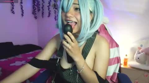 Snapshot of saki_nyan chatting on 03/27/26, 11:43 Saki online show from 03/27/26, 11:43