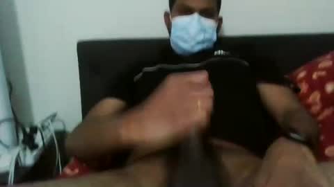 Snapshot of sakthi1514 chatting on 11/17/25, 10:04 sakthi1514 online show from 11/17/25, 10:04