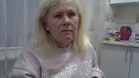 sakura_blonde online show from 12/16/24, 11:18