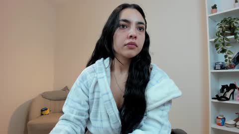 Snapshot of sakura_harper chatting on 01/29/25, 05:51 Sakura Harper online show from 01/29/25, 05:51