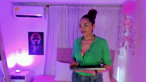 Salura online show from 05/06/26, 07:30