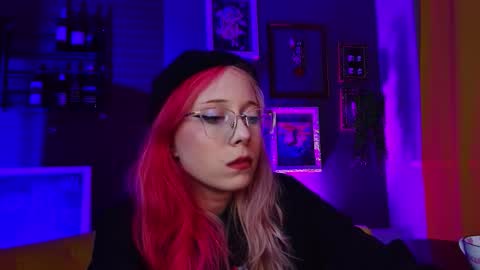 Snapshot of sakurabliss chatting on 09/26/25, 05:06 sakurabliss online show from 09/26/25, 05:06