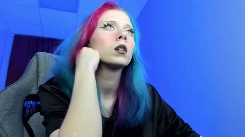 Snapshot of sakurabliss chatting on 11/09/25, 04:49 sakurabliss online show from 11/09/25, 04:49