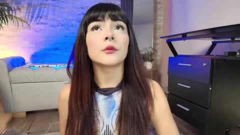 Sakura Moss online show from 12/21/25, 06:20