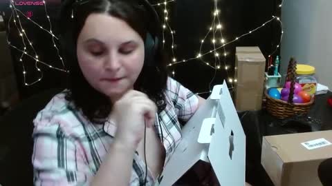 salacious_bunny online show from 04/04/26, 09:12