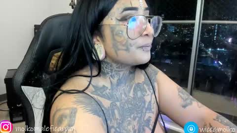 Salem Winchester online show from 10/15/25, 11:27