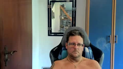 salichris online show from 07/12/26, 08:38