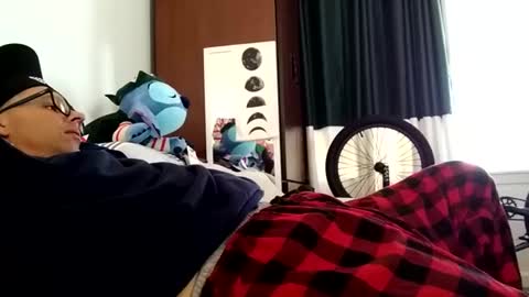 salis1981 online show from 02/09/25, 09:28