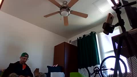 salis1981 online show from 02/18/25, 06:58