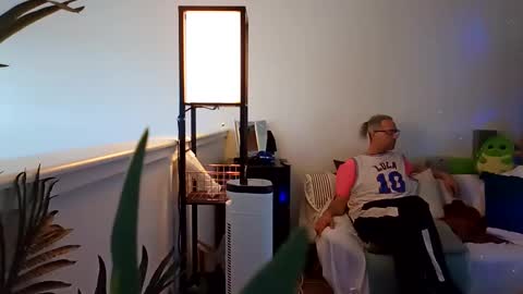 salis1981 online show from 03/06/25, 01:27