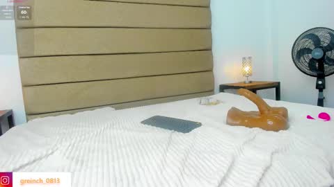 Snapshot of sally_rosses chatting on 02/11/25, 02:35 sally rosses online show from 02/11/25, 02:35