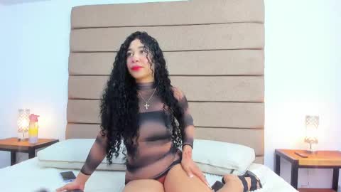 Snapshot of sally_rosses chatting on 02/15/25, 11:50 sally rosses online show from 02/15/25, 11:50