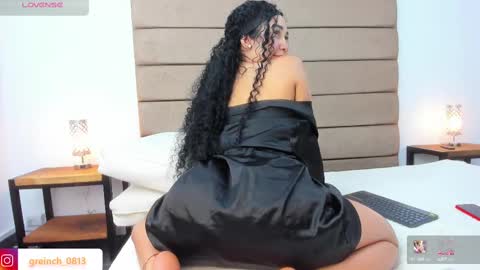 Snapshot of sally_rosses chatting on 02/18/25, 02:49 sally rosses online show from 02/18/25, 02:49