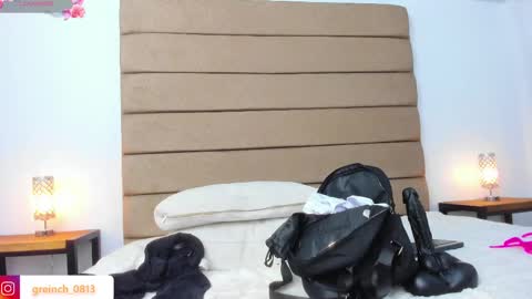 Snapshot of sally_rosses chatting on 02/26/25, 05:50 sally rosses online show from 02/26/25, 05:50