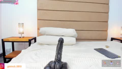 Snapshot of sally_rosses chatting on 03/08/25, 03:02 sally rosses online show from 03/08/25, 03:02