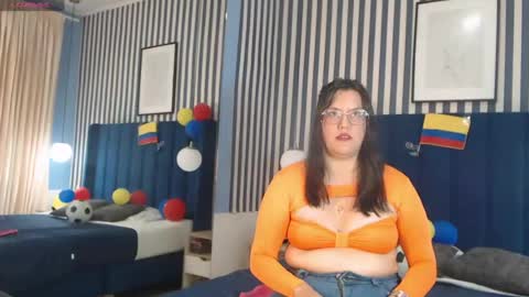 Snapshot of sallydickinson chatting on 06/30/26, 02:18 Sallydickinson online show from 06/30/26, 02:18