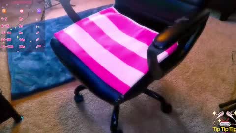 Snapshot of sallythesissyslut chatting on 02/16/25, 11:05 SissySally online show from 02/16/25, 11:05