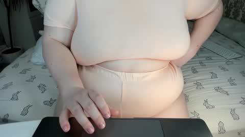 SalmaRoth online show from 02/23/25, 08:00