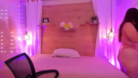 Snapshot of salmaacute chatting on 09/17/25, 01:13 Salma online show from 09/17/25, 01:13