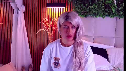SalmaRoze online show from 05/12/26, 03:25
