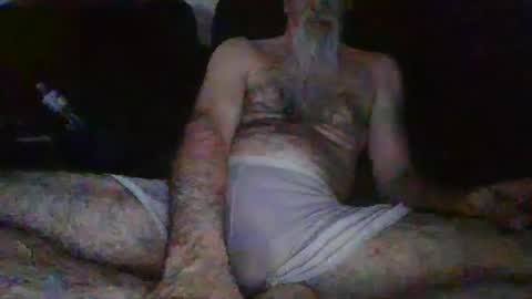 Snapshot of salmongino69 chatting on 01/18/25, 01:19 GINO online show from 01/18/25, 01:19