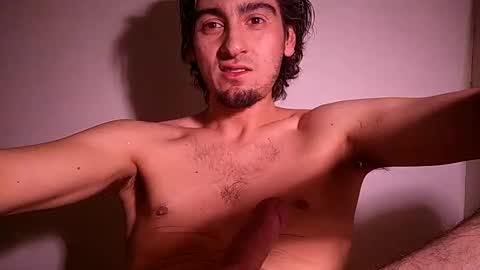 salmonman1305 online show from 02/28/25, 12:21