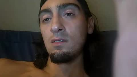 salmonman1305 online show from 10/01/25, 05:35